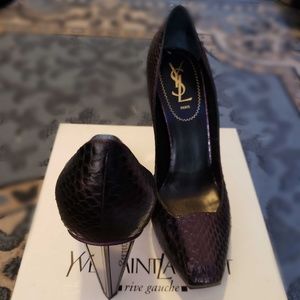 YSL Vanda Elaphe Changeant Mirror Pump